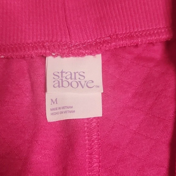 Stars Above lounge shorts - Picture 2 of 3